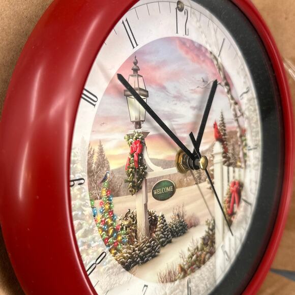 Musical Christmas Carol Clock 8" Red Cardinal Bird Cottagecore Cabin Kitschy New - Picture 4 of 16
